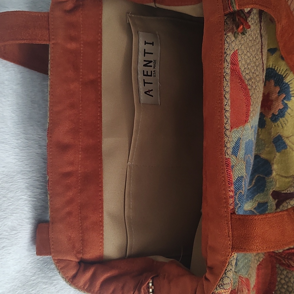 Atenti Blue Dahlia Shoulder Bag - Picture 4 of 6